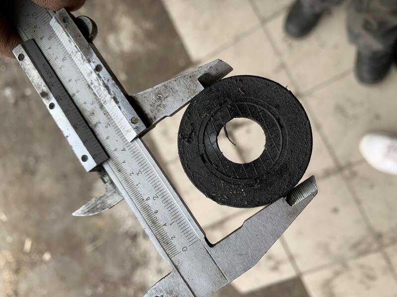 Прокладка гбц выпускного распредвала Renault Laguna 2  2002 універсал 2.0 Бензин 