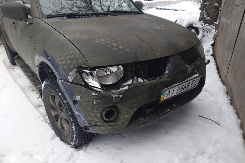 Фара передняя Mitsubishi L 200  2008 2.5 Дизель Киев