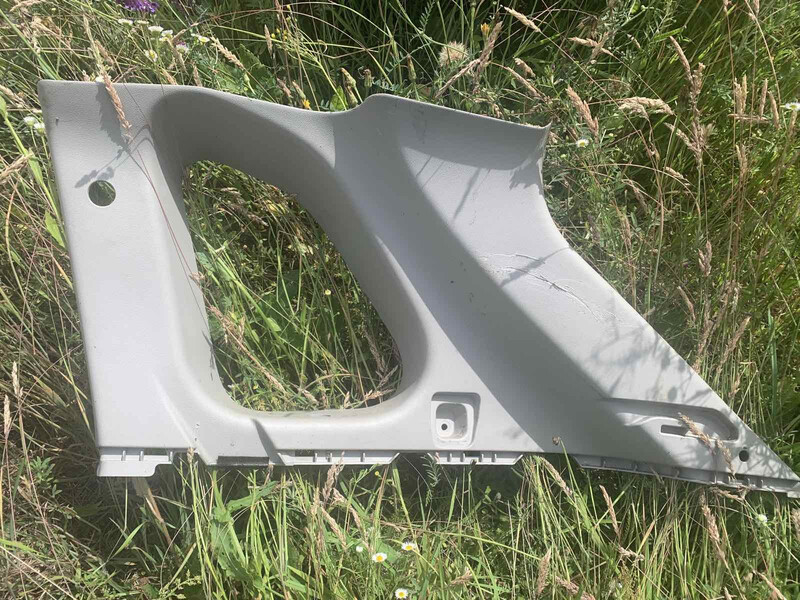 Карта багажникаокна Renault Koleos 2008 г.  2.5 л бензин Дубно