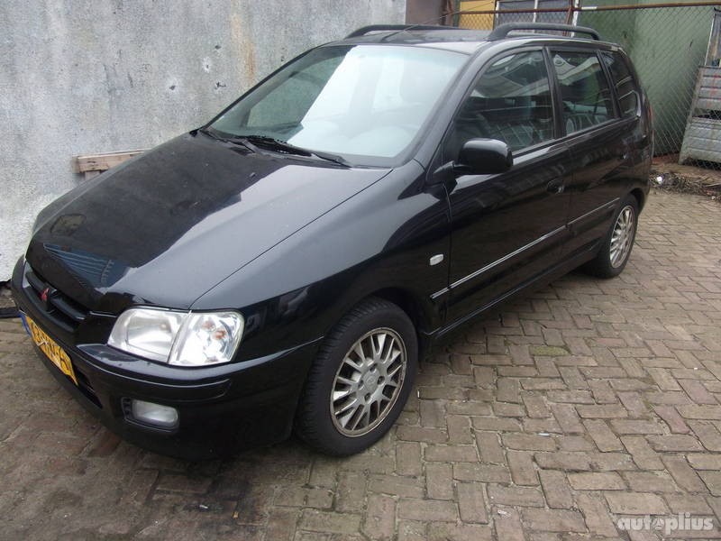 Бампер передний Mitsubishi Space Star  1999 1.3 Бензин Киев