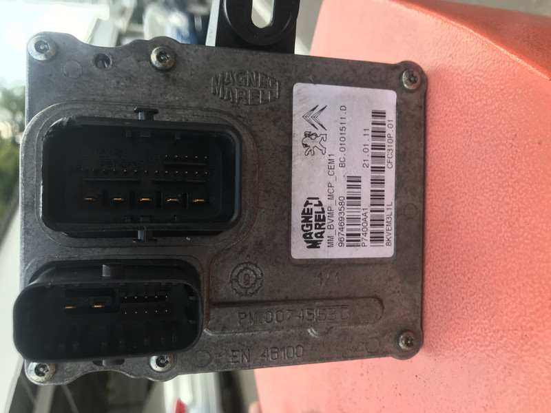 Блок управления коробки переключения передач Peugeot 508  2011 універсал 1.6 Дизель 