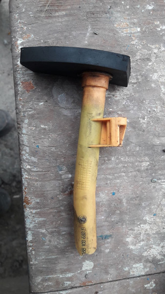 Трубка щупа Volkswagen Passat B5 универсал 2003 г.  2.0 л бензин Ровно