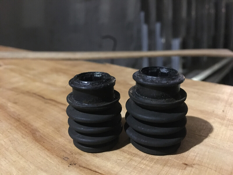 Ремонтный комплект, суппорт тормоза Honda Crosstour  2013 хэтчбек 3.5 Бензин Ирпень