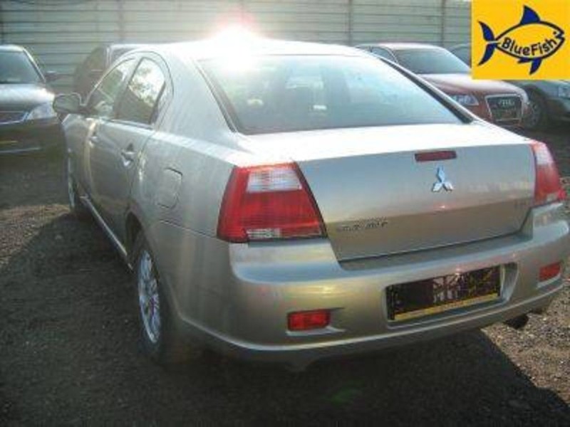 Бампер задний Mitsubishi Galant 9  2006 2.4 Бензин Киев
