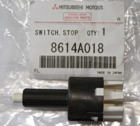 Блок управления круиз-контролем Mitsubishi Grandis  2006 универсал 2.4 Бензин Ивано-Франковск