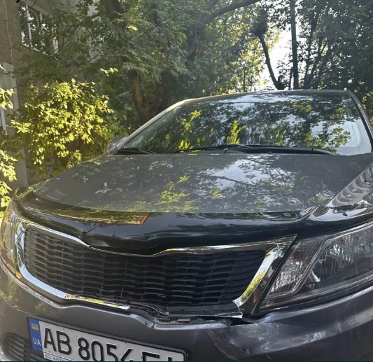 Решетка радиатора верхняя Kia Rio 3  2012  Бензин Одесса