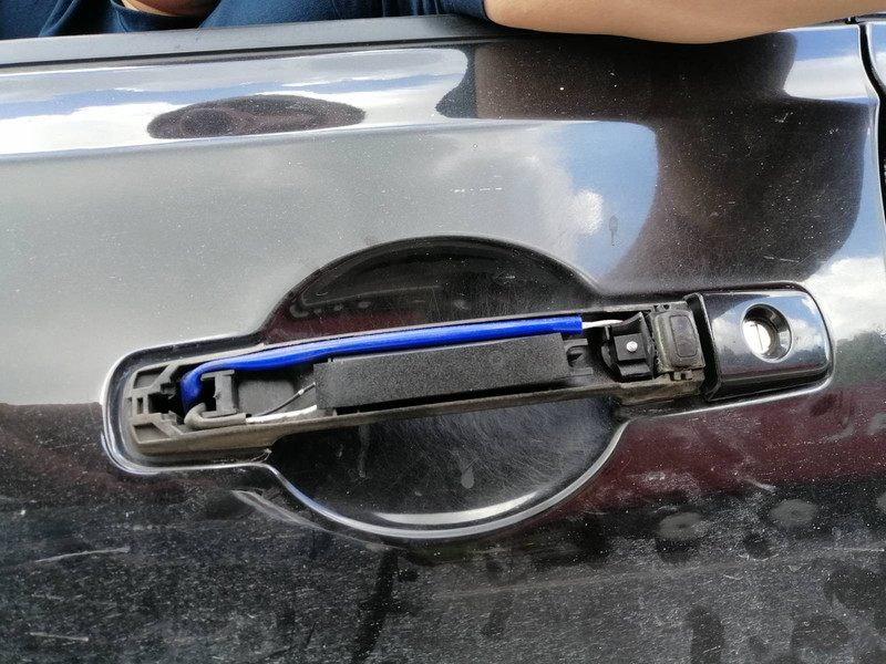 Ручка двери передняя левая накладка Nissan Qashqai J10  2010 универсал 2.0 Дизель Житомир