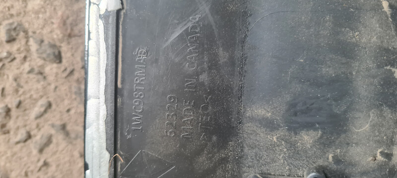 Молдинг крила Jeep Grand Cherokee  2019 3.6 Бензин Черкаси