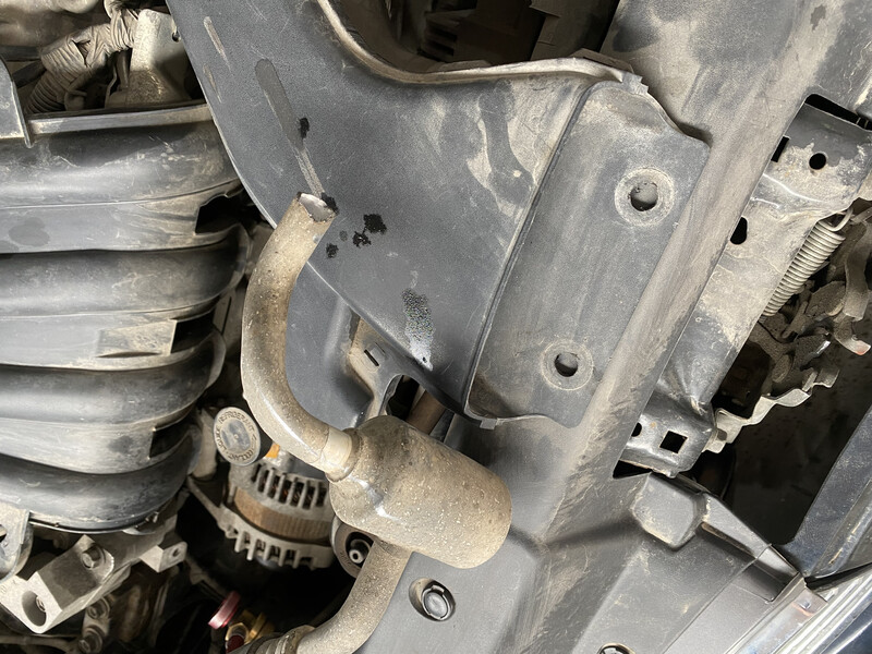 ТРВ кондиционера Nissan Tiida C11  2007 хэтчбек 1.6 Бензин Одесса