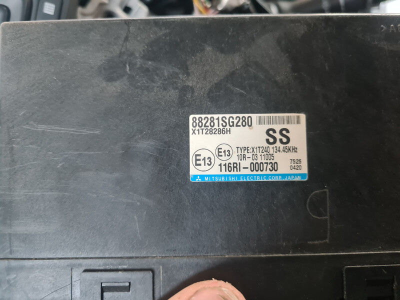 Блок комфорта 88281SG280   Subaru Forester