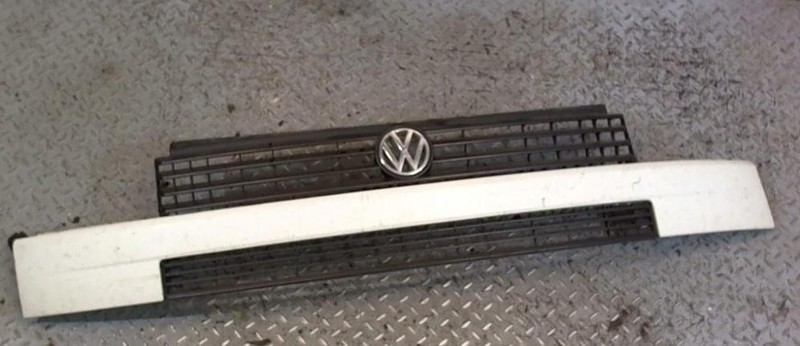 Решетка радиатора Volkswagen T4 (Transporter) 2000 г.  2.5 л дизель Киев