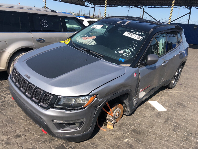 Крыло переднее левое Jeep Compass Trailhawk 2018 г.  2.4 л бензин Днепр