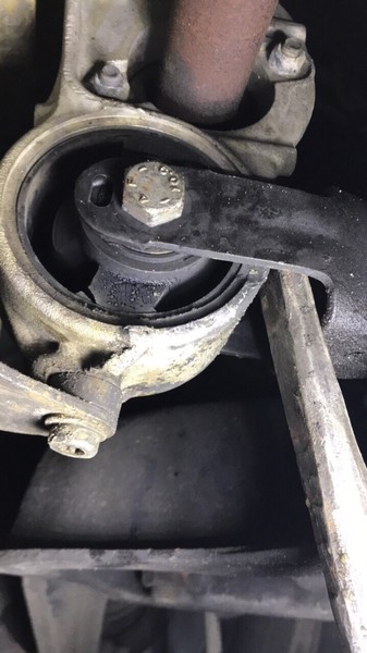 Подушка ДВС Peugeot 206  2002 2.0 Бензин Харьков
