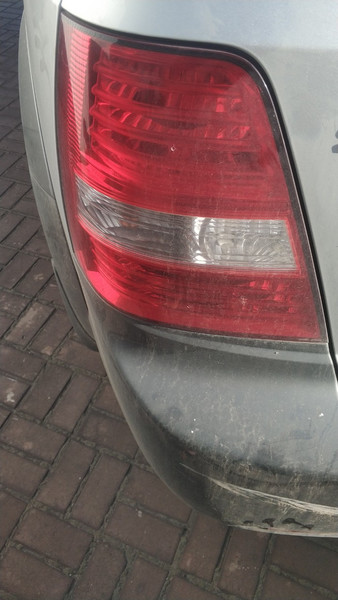 Задний фонарь 92402-3E510   Kia Sorento