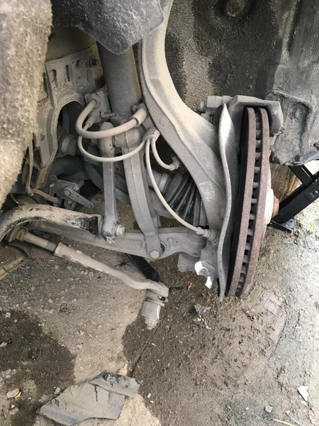 Цапфа левая Audi A6 C7  2015 2.0 Бензин Хмельницкий