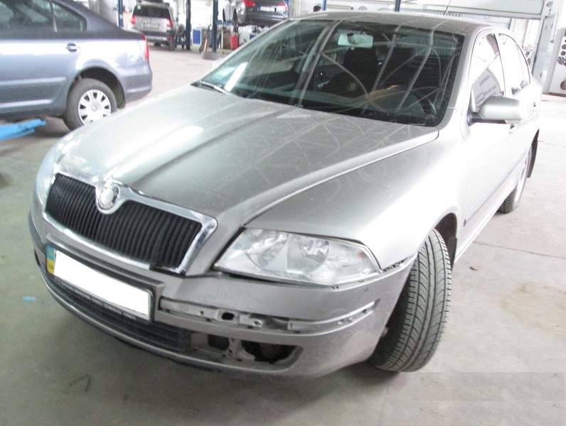 Капот Skoda Octavia 2007 р.  1.6 л бензин Львів