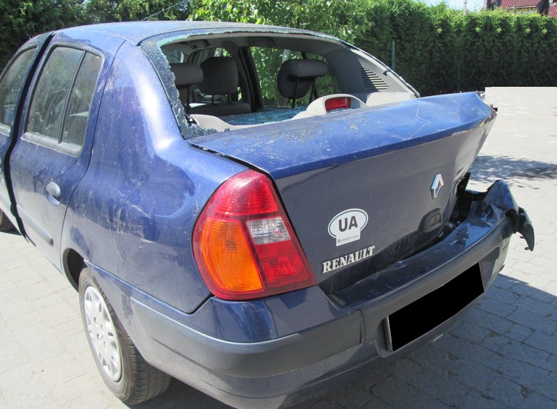 Кузов зад Renault Symbol  2003 1.0 Бензин Львов