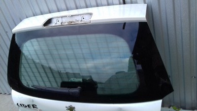 Стекло заднее Peugeot 207  2011 универсал 1.6 Бензин Кривой Рог