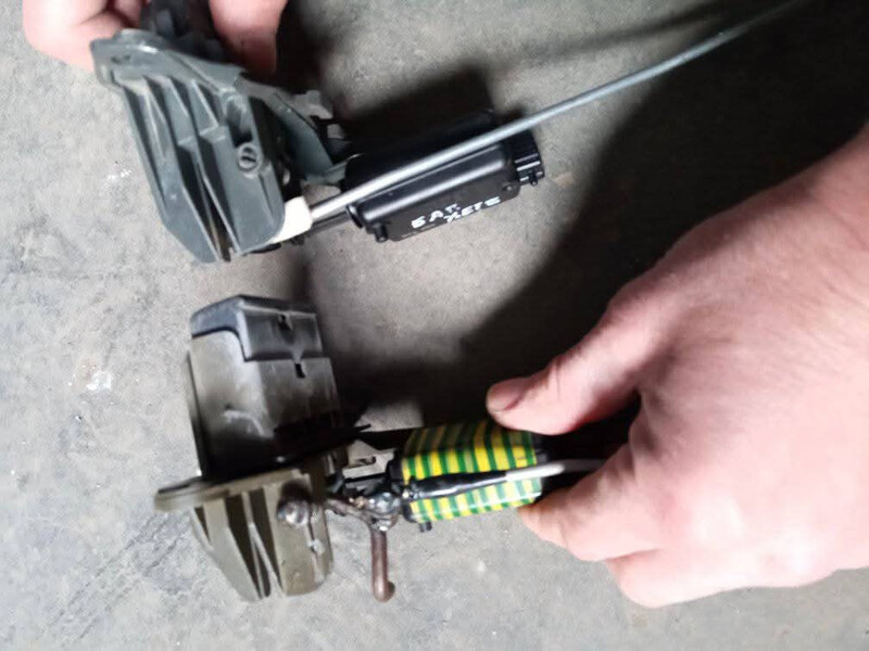 Замок ляды Renault Megane хэтчбек 1996 г.