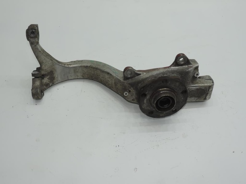 Кулак поворотный левый 4B3407253G   Audi A6, Audi A6 allroad quattro, Volkswagen Passat
