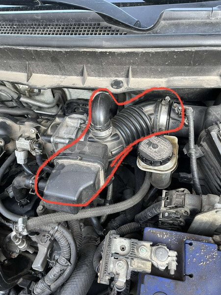 Патрубок воздушного фильтра Nissan X-Trail T31  2008 2.0 Бензин Киев