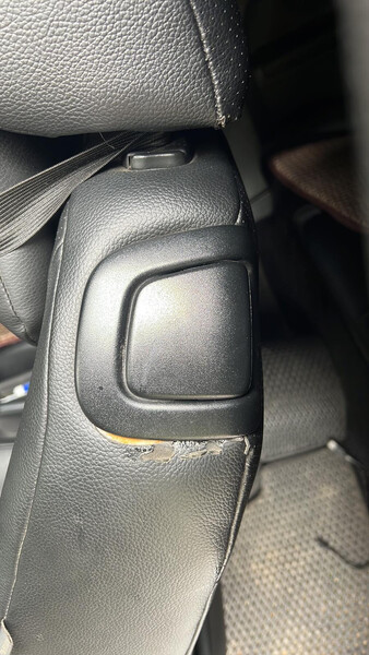 Ручка видкидання спинки Ford Focus 2  2007 купе 1.6 Дизель 