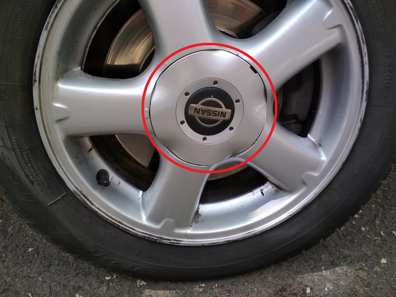 Колпак Nissan Almera N16  2001 18.0 Бензин Одесса