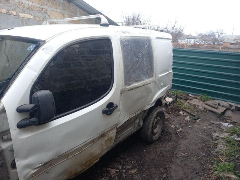 Боковина кузова Fiat Doblo 223 2007 універсал  Электро 