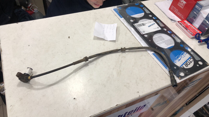 Датчик абс (abs) задний правый Renault Scenic RX4 2000 г.  2.0 л бензин