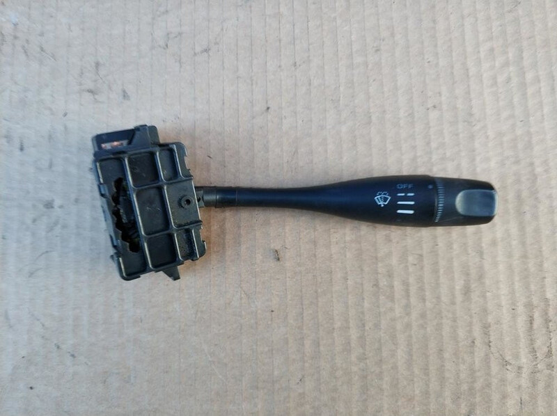 Переключатель стеклоочистителя с регулируемой паузой Nissan Almera N15 1998 Гадяч