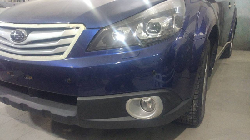 Правая туманка в сборе Subaru Outback  2011 універсал 2.5 Бензин 