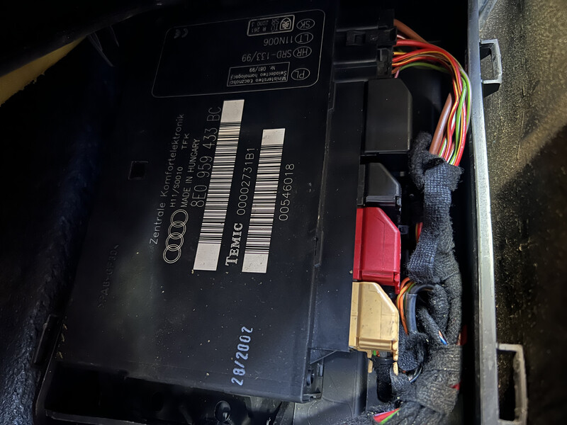 Блок комфорта Audi A4 B6  2003 Черноморск