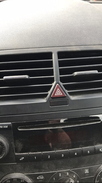 Центральный дефлектор Mercedes-Benz A-Class  2004 хэтчбек 20.0 Дизель Тетиев