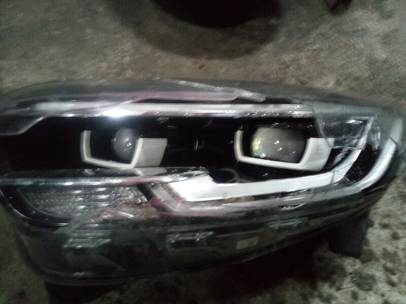 Фара передняя левая Renault Kadjar универсал 2016 г.  1.5 л дизель Сквира