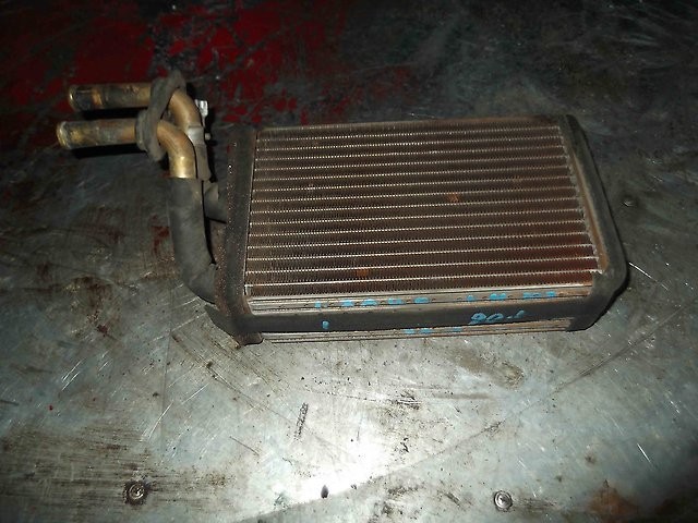 Радиатор отопителя основной Toyota Hiace 2.4D, 2WD, 2L 1991 2.4 Дизель 