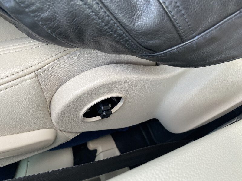 Ручка сиденья Volkswagen Tiguan  2011 2.0 Бензин Кривой Рог