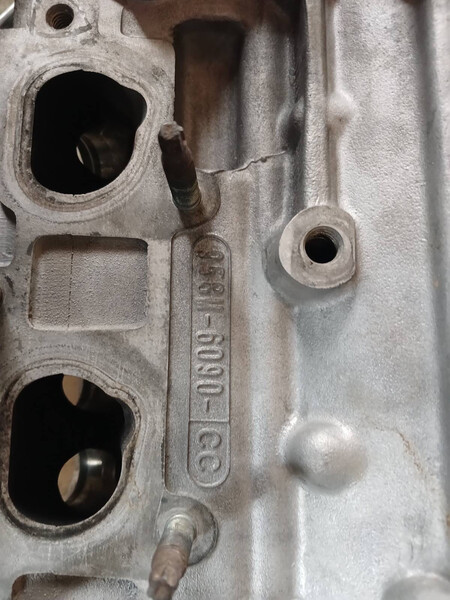 ГБЦ Ford Mondeo 2  1998 хетчбек 2.0 Бензин 