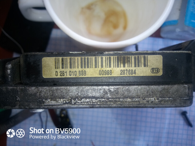 Блок управління ТНВД D 281010889   Audi A6