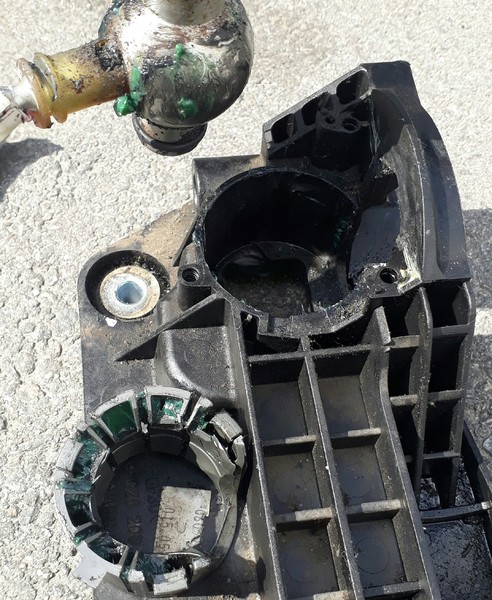 Бампер передний Mazda 3 BK  2006 хэтчбек 2.0 Бензин Павлоград