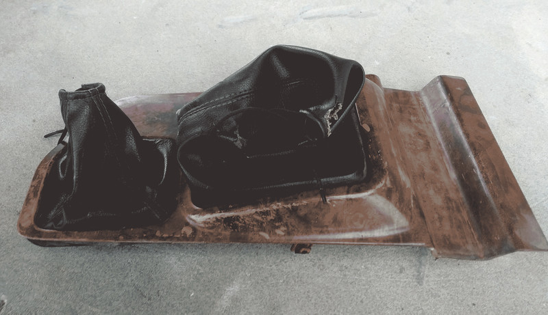 Центральная консоль Kia Sportage  2000 2.0 Дизель Луцк