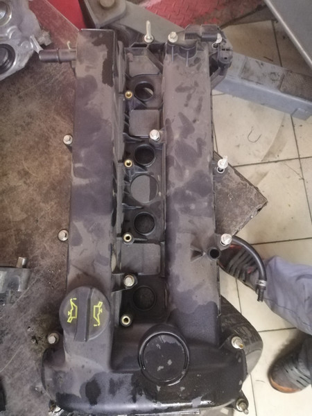 Клапанна кришка Mazda 6  2007 1.8 Бензин Харків
