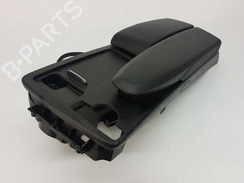 Подлокотник Mercedes E-Class 2012 г.  22.0 л дизель Николаев