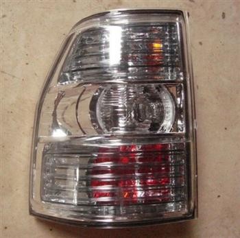 Фонарь задний левый Mitsubishi Pajero W4 2007 3.0 Бензин Киев