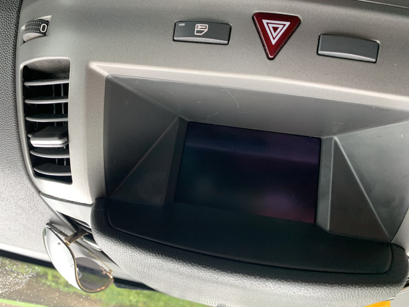 Дисплей бортового компьютера Opel Astra  2007 универсал 2.0 Бензин Бучач