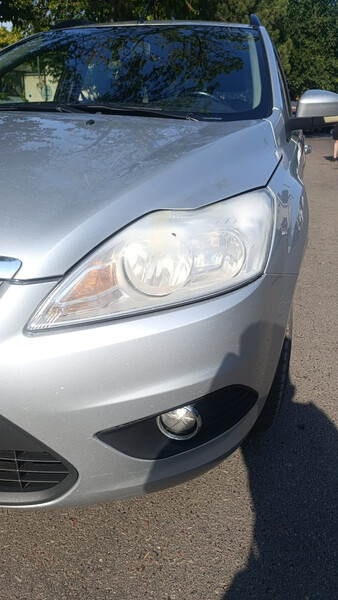 Фары передние Ford Focus  2010 универсал 1.6 Дизель Одесса