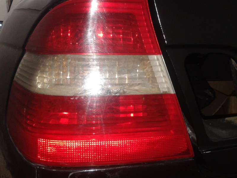 Фонарь задний левый BMW 3 Series 2000 г.  2.0 л дизель Мукачево