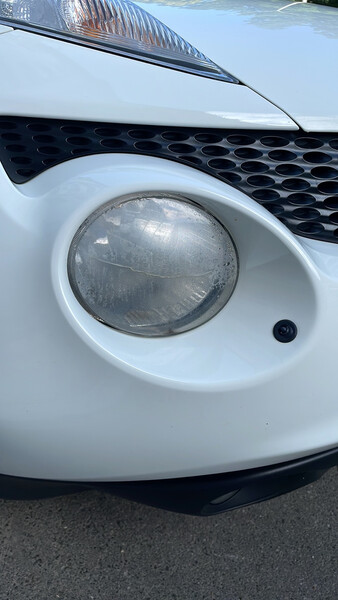 Стекло на фары основного освещения Nissan Juke  2013 1.6 Бензин 
