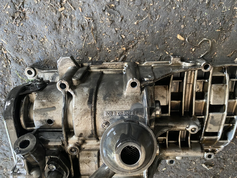 Балансувальний вал BMW 3 Series E46 універсал 2002 р.  2.0 л дизель Умань