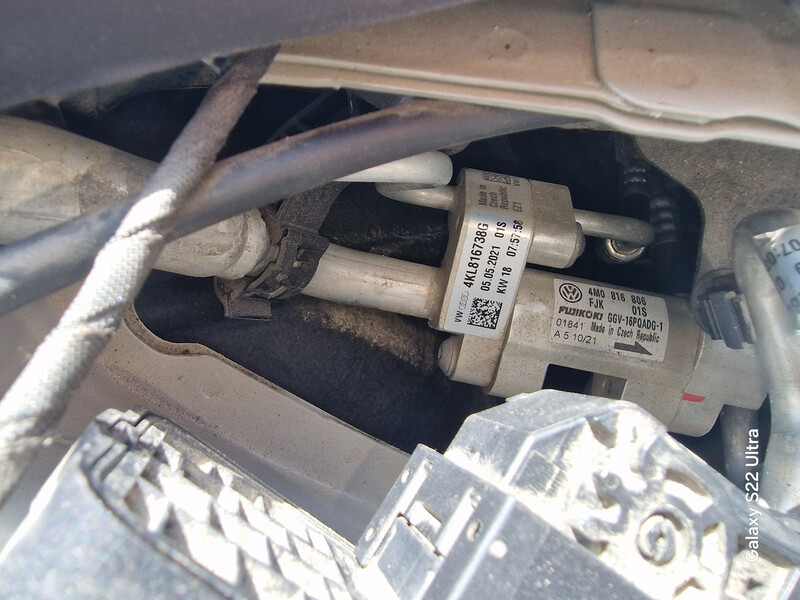 Трубка кондиционера Audi e-tron Sportback  2021 хэтчбек 3.0 Электро Буча