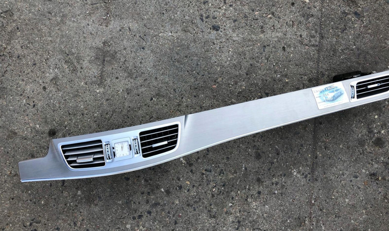 Ліства панелі Mercedes-Benz E-Class  2014 універсал 2.0 Дизель Самбір